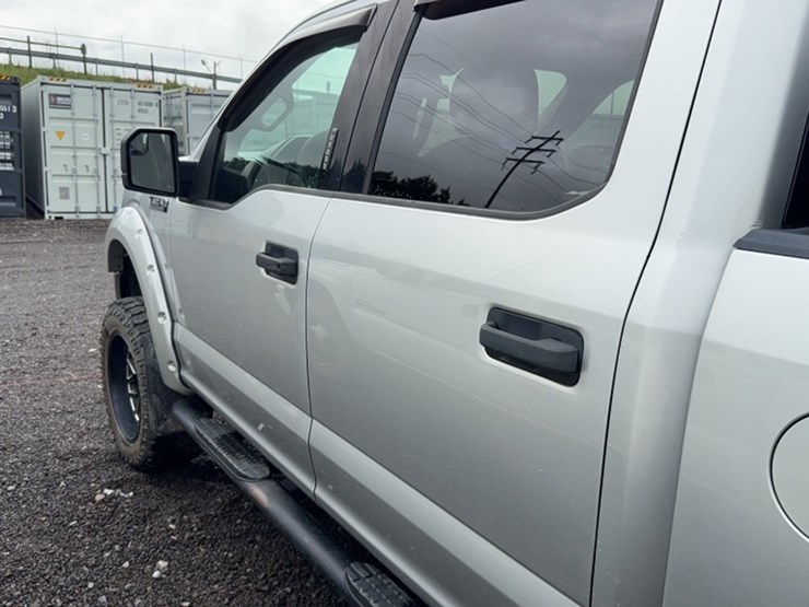 2019-ford-f150-image-11