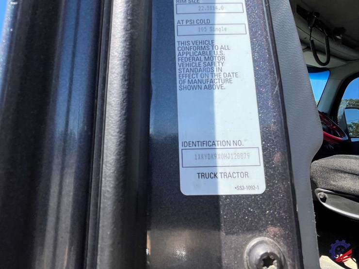 2017-kenworth-t680-image-86
