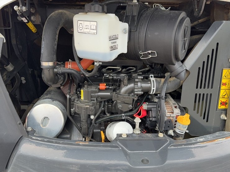 2022-bobcat-e42-image-11