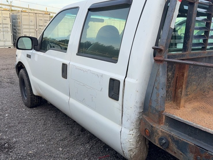 2001-ford-f350-image-13