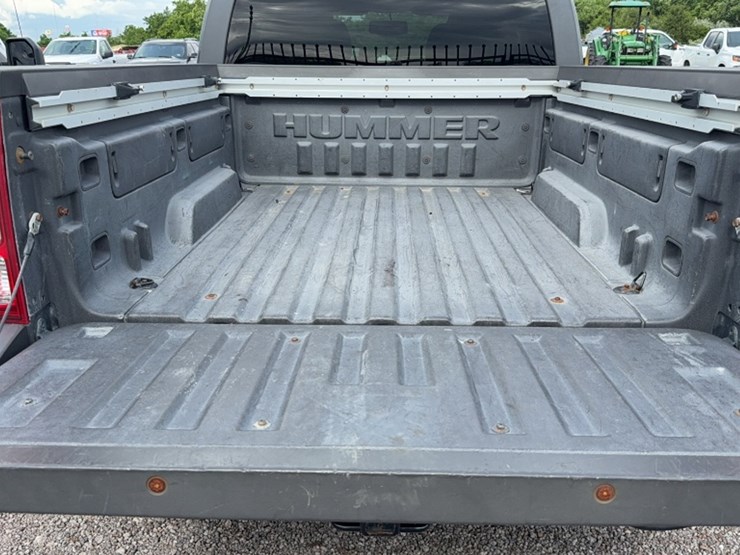 #3013-•-2009-hummer-h3t-pickup-truck-image-11