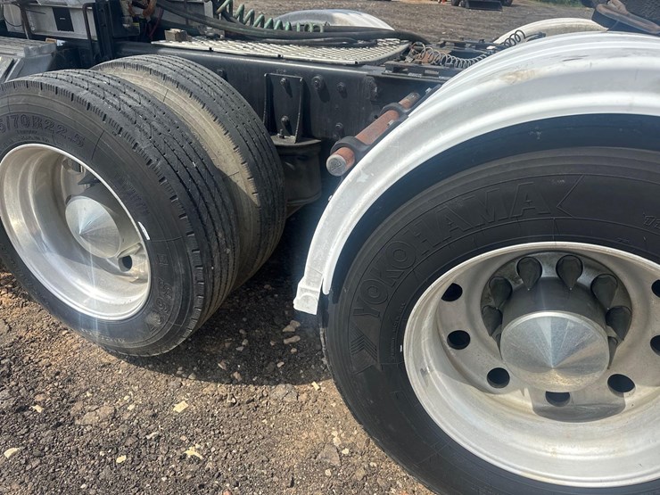 2006-kenworth-t800-image-20