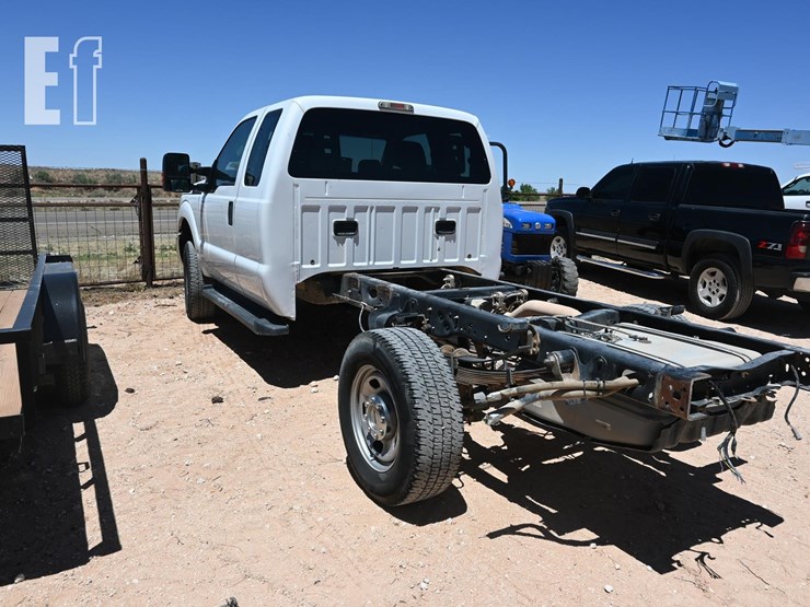 2016-ford-f350-image-9
