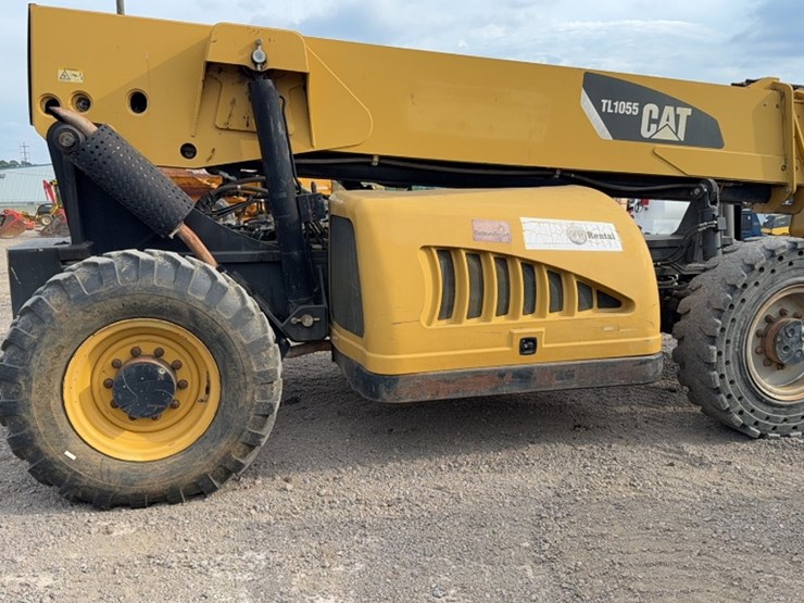 2008-caterpillar-tl1055-image-4