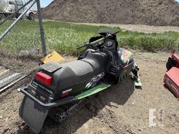 arctic-cat-z440-image-4