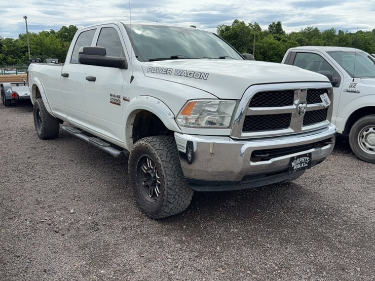 2014-dodge-2500-image-3
