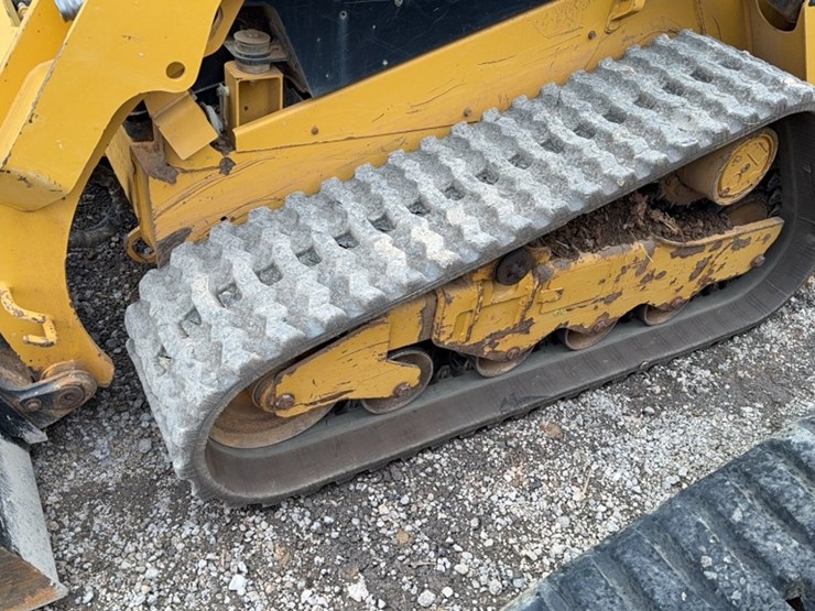 caterpillar-259d-image-13