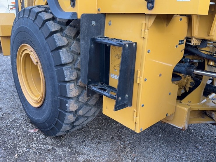caterpillar-950m-image-6
