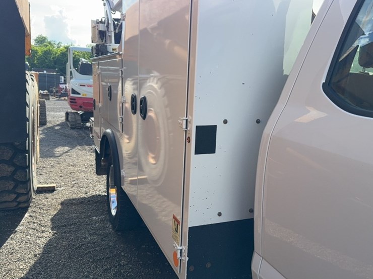 2019-ford-f550-image-7
