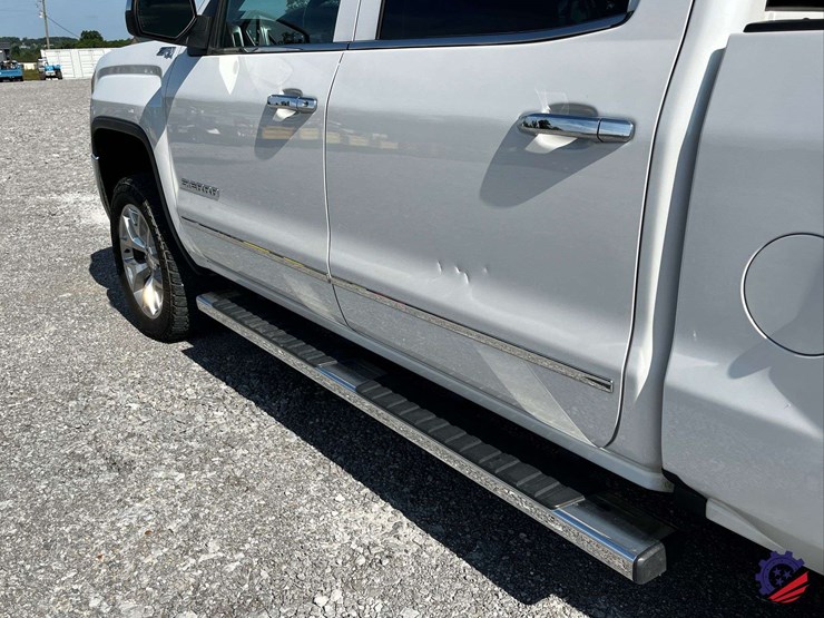 2018-gmc-sierra-z71-slt-truck-image-93