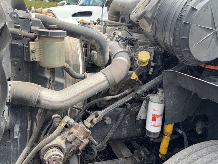 2012-international-prostar-image-22