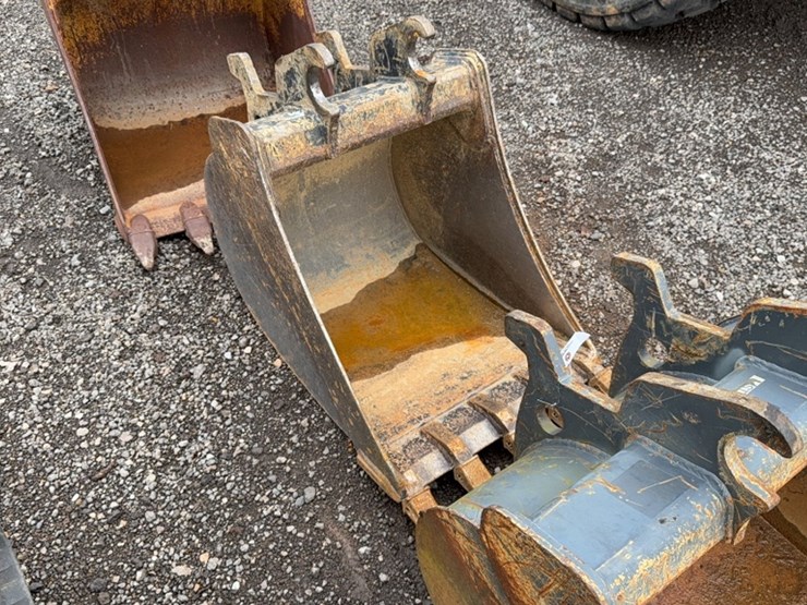 deere-60g-image-2
