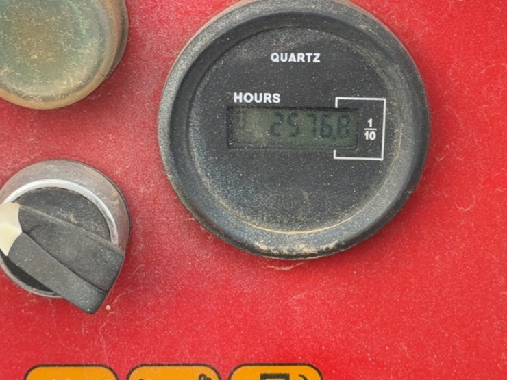 #2089-•-rotair-towable-air-compressor-image-9