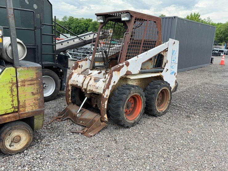 bobcat-753-image-1