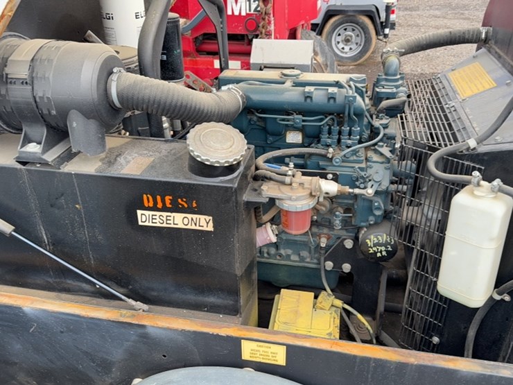 #2089-•-rotair-towable-air-compressor-image-10