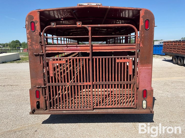 1997-coose-30'-tri/a-livestock-trailer-image-6