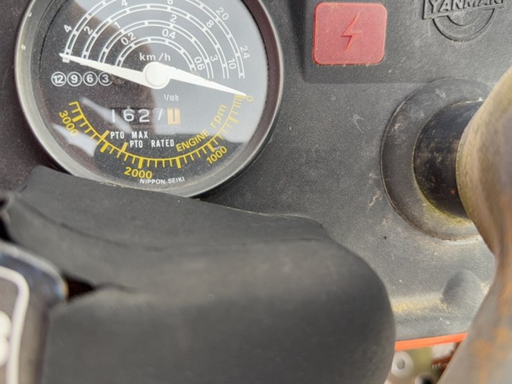 #3072-•-yanmar-276d-tractor-image-16