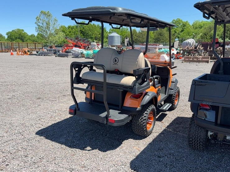 #3097-•-2026-wolverine-kb-g2-2h-electric-golf-cart-image-6