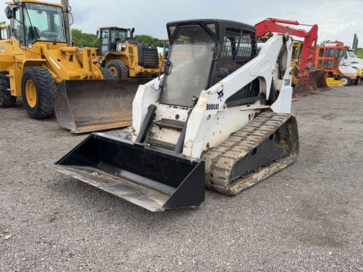 bobcat-t300-image-1