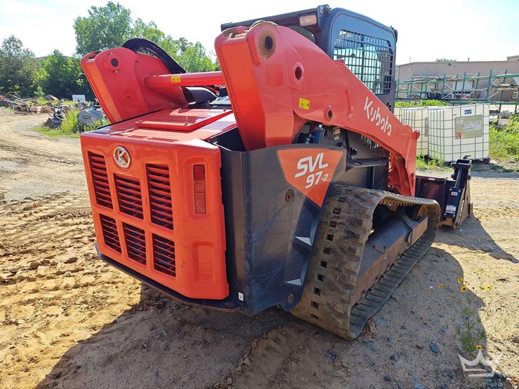 2023-kubota-svl97-2-image-3