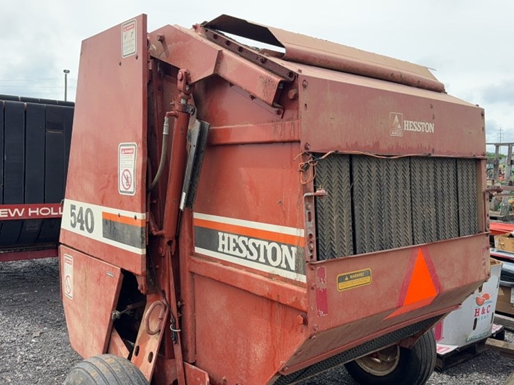 hesston-540-image-6
