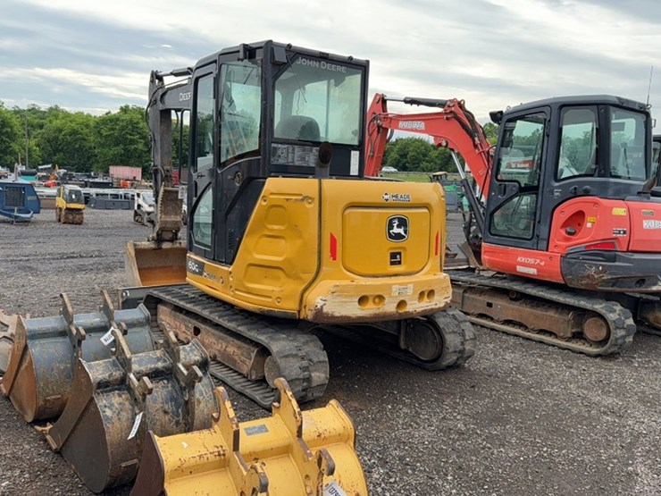 deere-60g-image-10