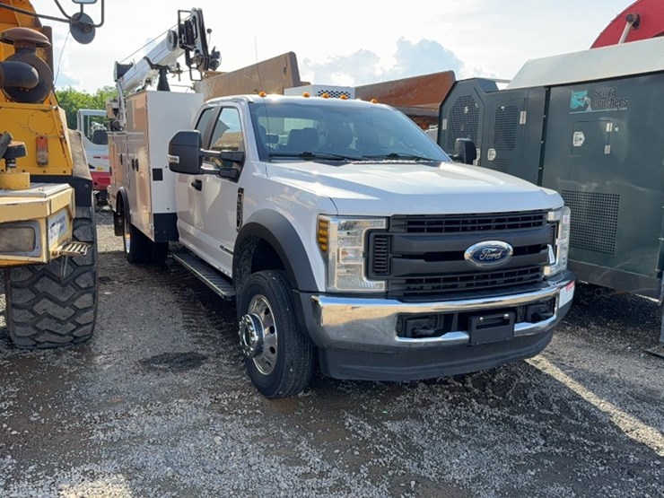2019-ford-f550-image-3