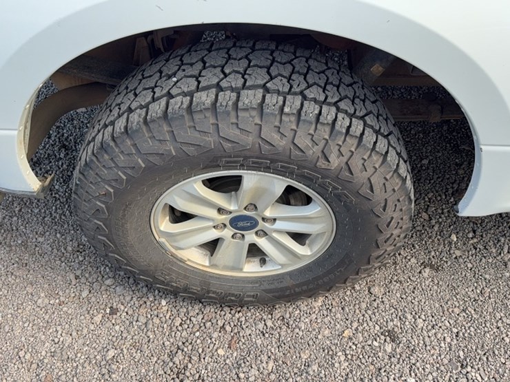 2019-ford-f150-image-5