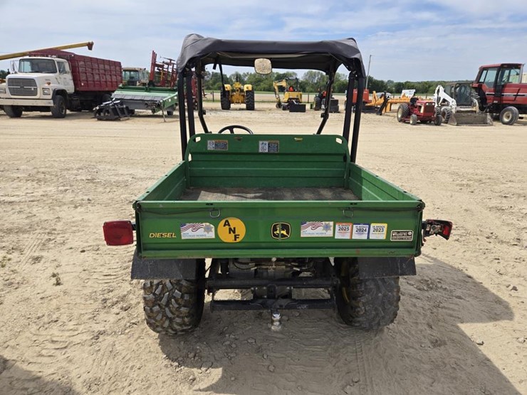 2004-john-deere-gator-image-9