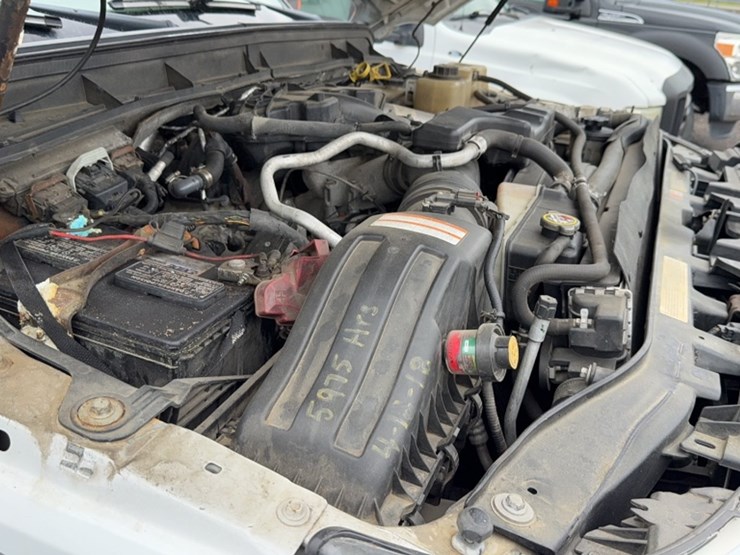 2015-ford-f550-image-26
