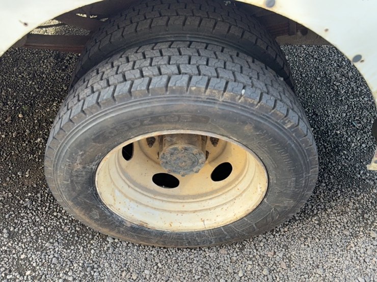 1999-ford-f450-image-10