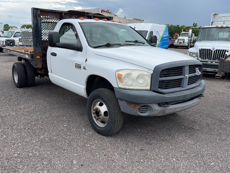 2007-dodge-3500-image-1