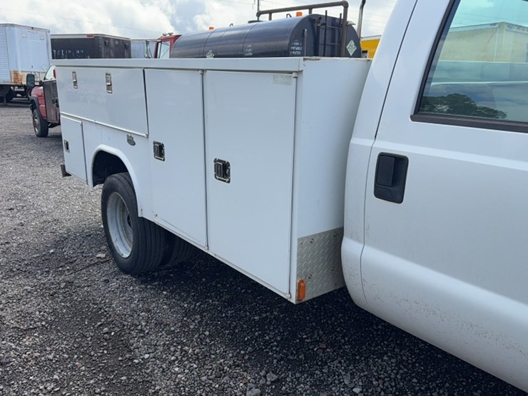 2005-ford-f450-image-7