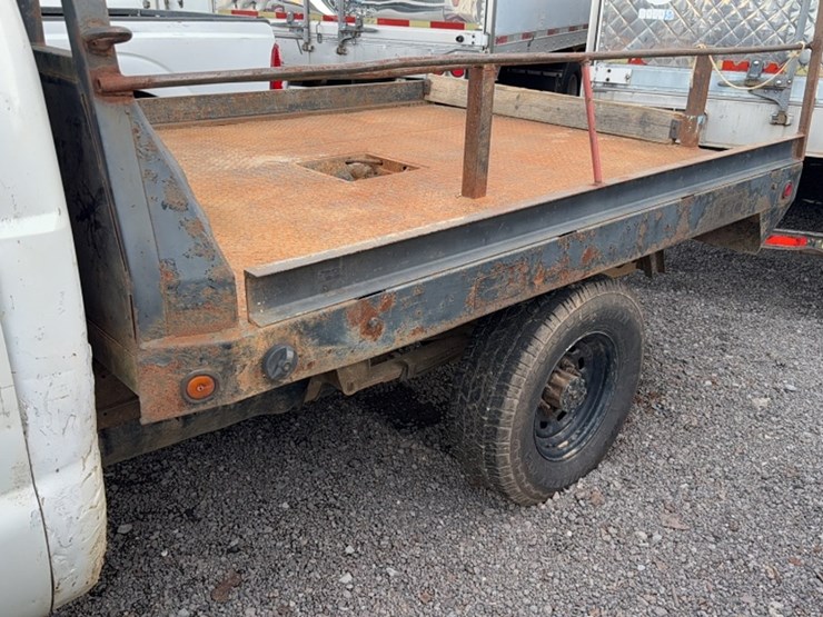 2001-ford-f350-image-12