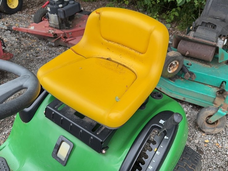 john-deere-l108-image-7