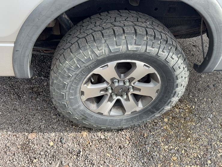 2014-ford-f150-image-12