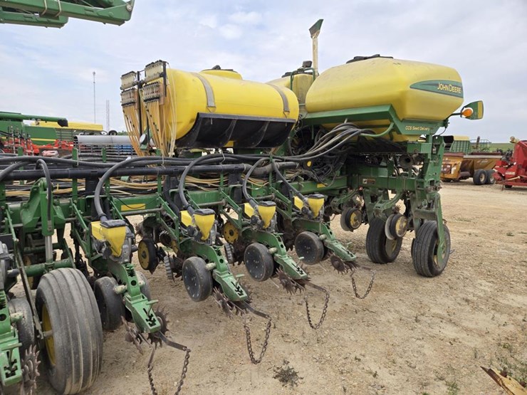 john-deere-1770nt-image-8