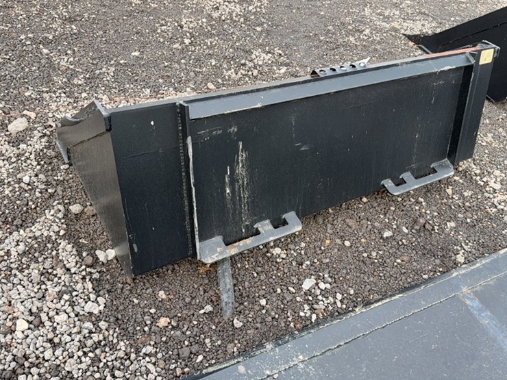 #2071-•-trubilt-60"-skid-steer-smooth-bucket-image-3