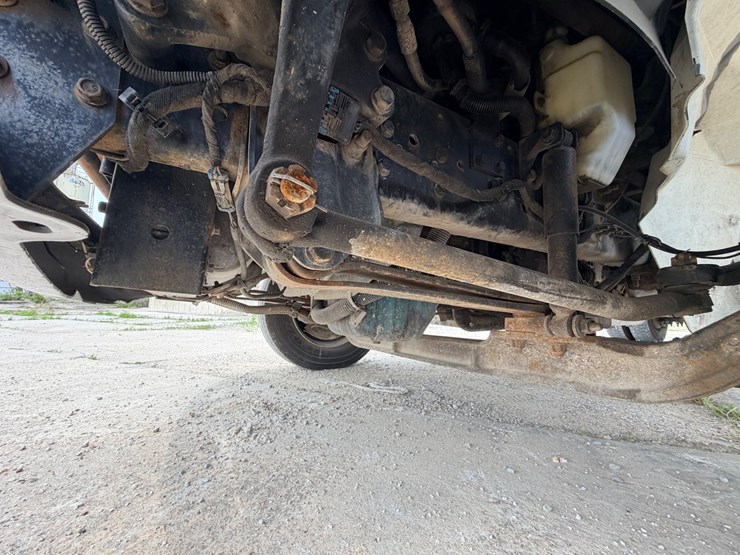 2005-international-durastar-4300-image-24