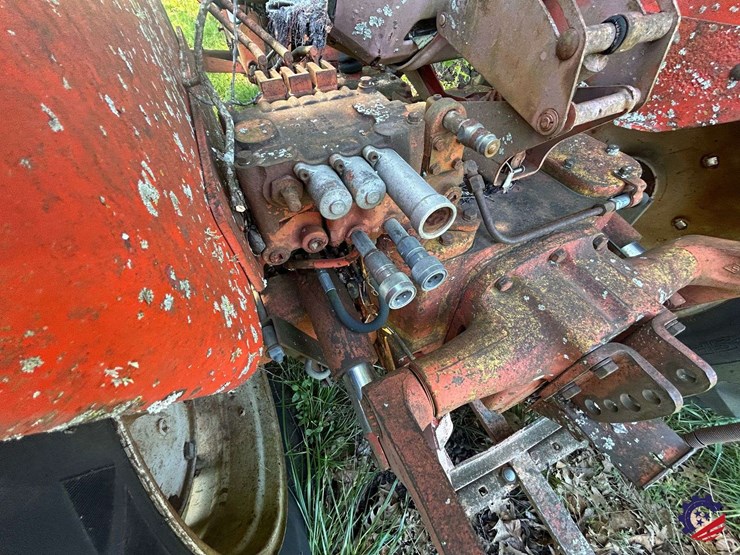 (inop)-allis-chalmers-farm-tractor-image-38