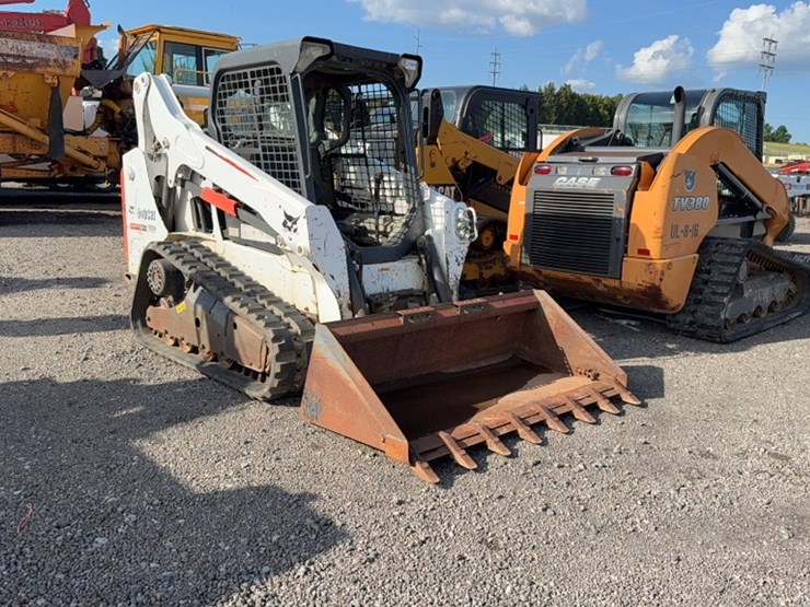 2013-bobcat-t590-image-3