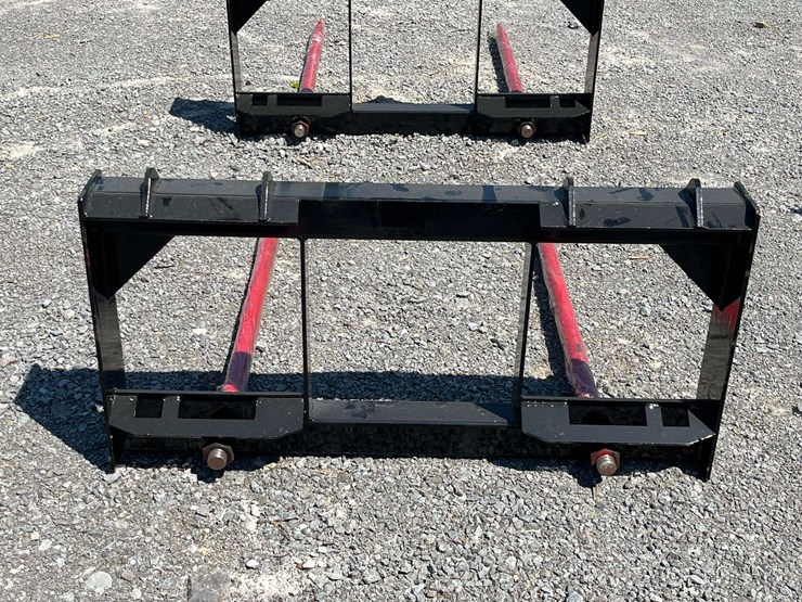 unused-2026-future-ft-bf47-skid-steer-bale-fork-attachment-image-4