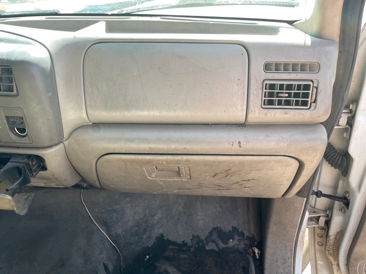 2004-ford-f450-image-30