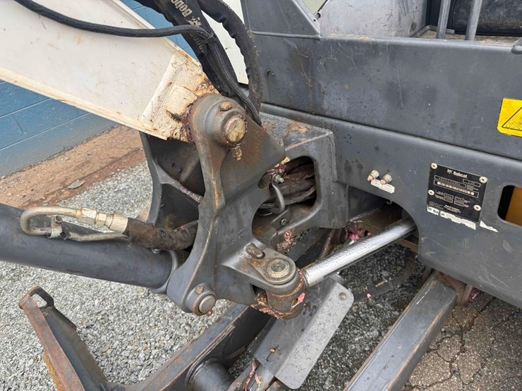 2020-bobcat-e35-image-34