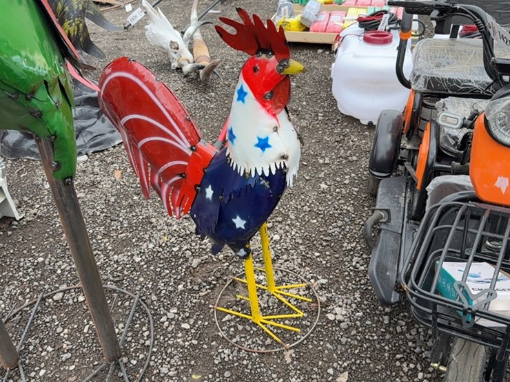 #6018-•-40"-tall-metal-rooster-image-2