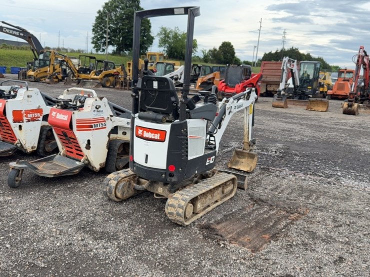 2023-bobcat-e10-image-7
