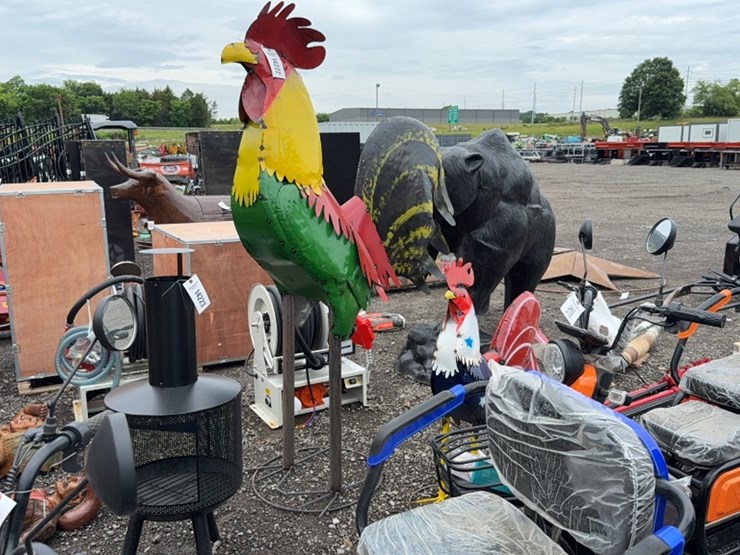 #6019-•-76"-tall-metal-rooster-image-1