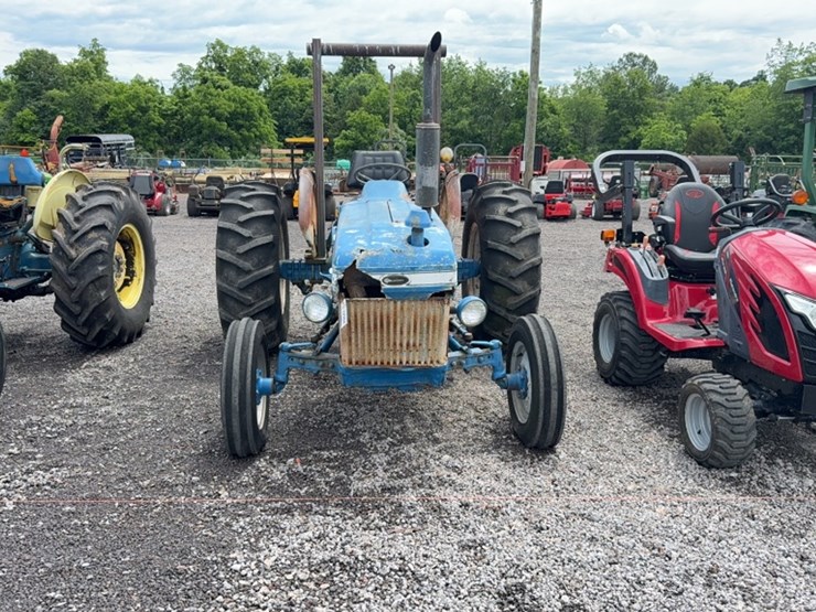 ford-4610-image-2