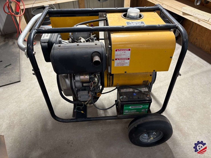 completely-self-contained-jobsite-fuel-container-image-30