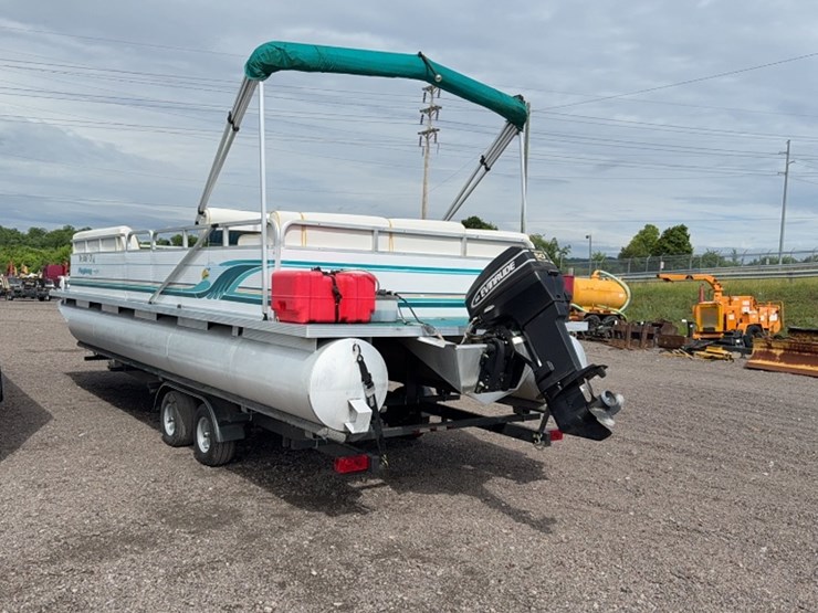 #3000-•-playbouy-eagle-24'-pontoon-image-8